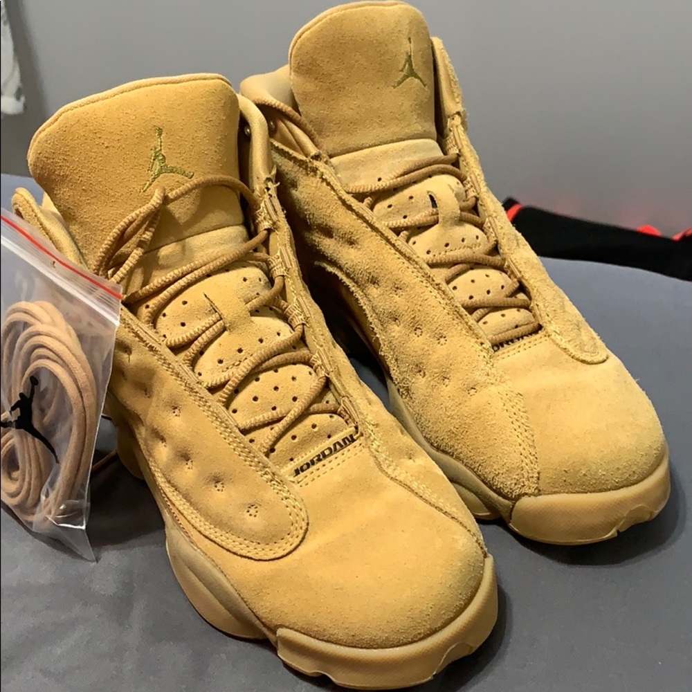 Jordon Retro 13 Wheat Size 7 (no original box) - Picture 2 of 7